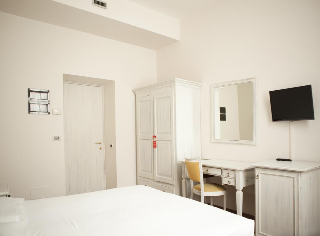 Hotel Sebino Sarnico Dış mekan fotoğraf