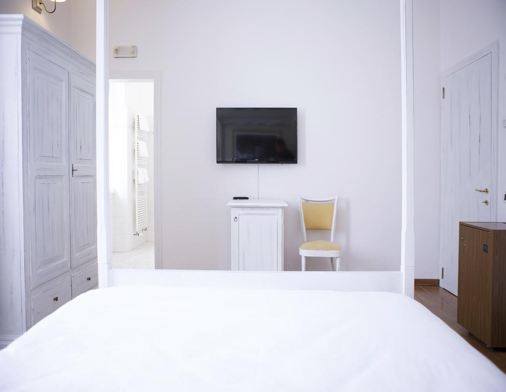 Hotel Sebino Sarnico Dış mekan fotoğraf