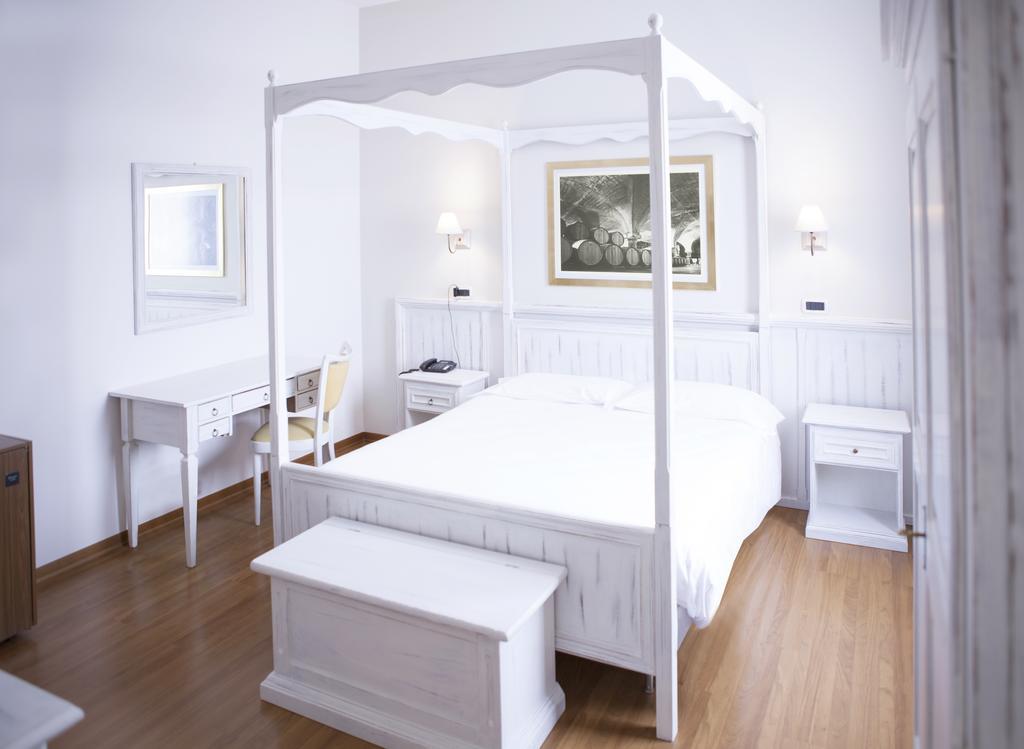 Hotel Sebino Sarnico Dış mekan fotoğraf