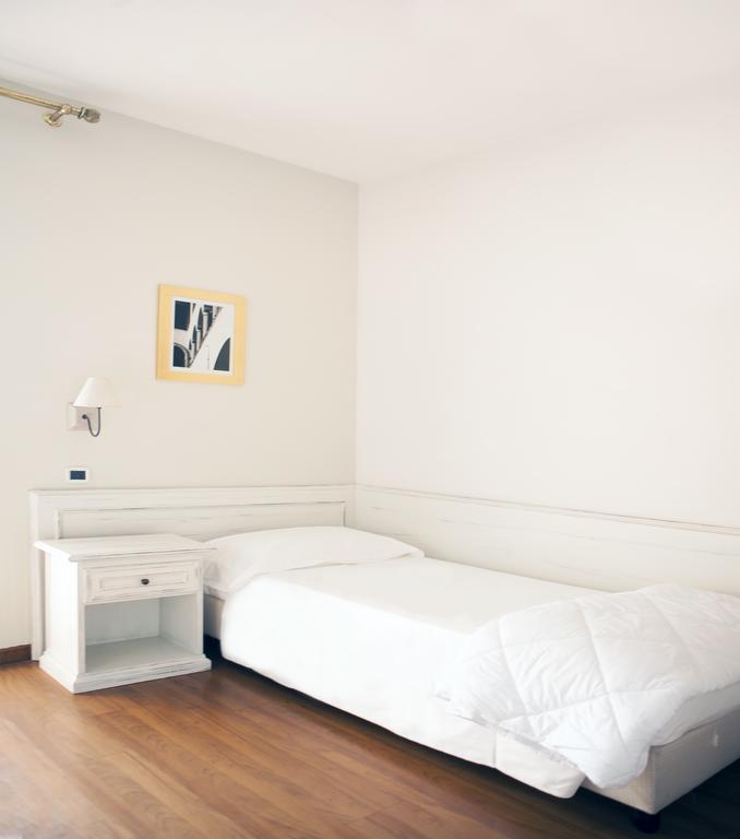 Hotel Sebino Sarnico Dış mekan fotoğraf