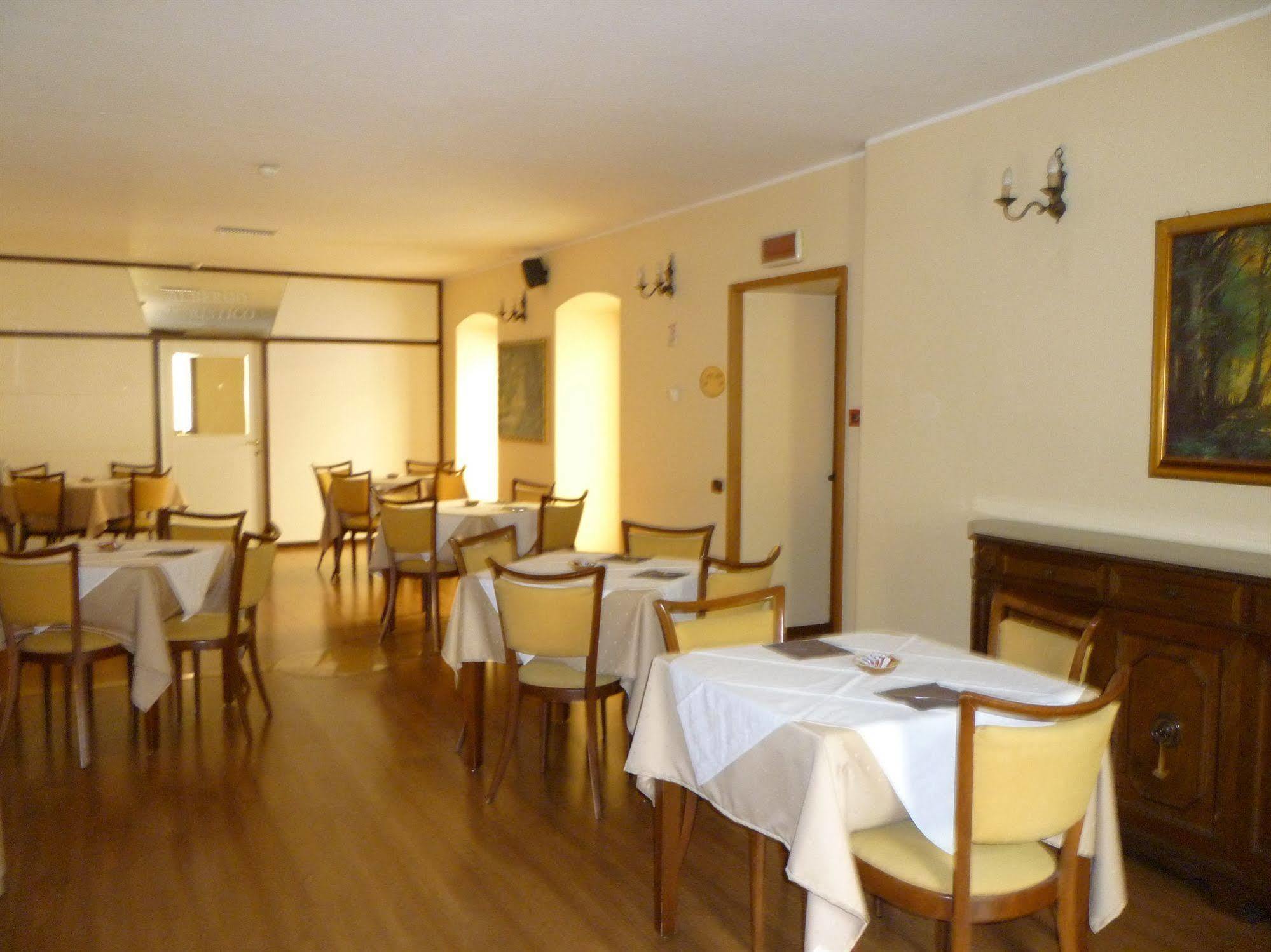 Hotel Sebino Sarnico Dış mekan fotoğraf